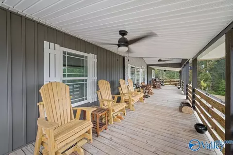 Exterior - 606 Red Eagle Rd, Ohatchee, AL 36271 photo 4 of 8