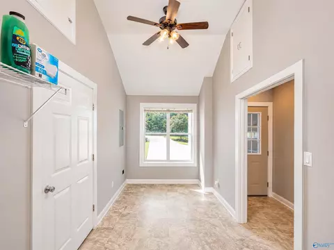Entry Way - 309 N Seneca Dr, Trinity, AL 35673 photo 2 of 3