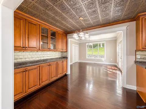 Dining - 309 N Seneca Dr, Trinity, AL 35673 photo 1 of 2