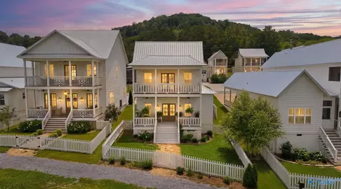 3184 Hardin Rd, Guntersville, AL 35976
