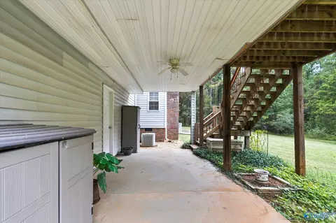 Exterior - 15080 Wright Rd, Athens, AL 35611 photo 5 of 9