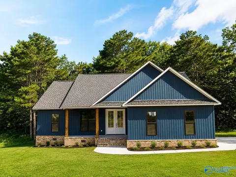 8747 Cox Gap Rd, Boaz, AL 35956