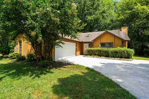 12017 Runningmeade Trl, Huntsville, AL 35803