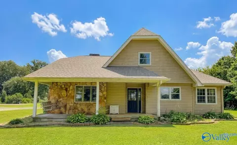 120 Country Club Dr, Attalla, AL 35954