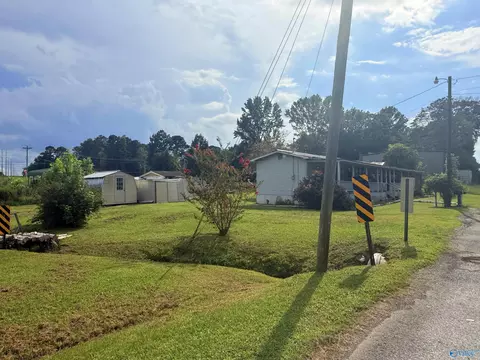 91 Gladstone Dr, Arab, AL 35016 photo 2