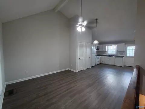 1422 Ascent Trl, Huntsville, AL 35816