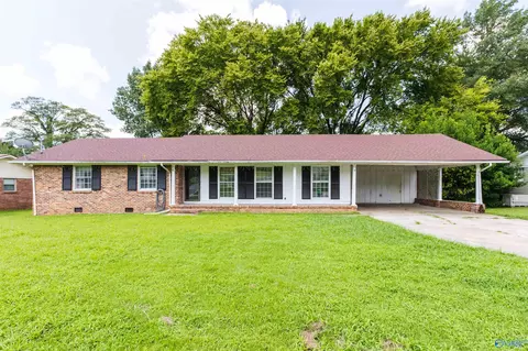 3306 Whitesburg Dr, Huntsville, AL 35802