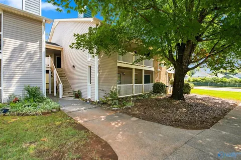 6610 Willow Pointe Dr #A, Huntsville, AL 35806