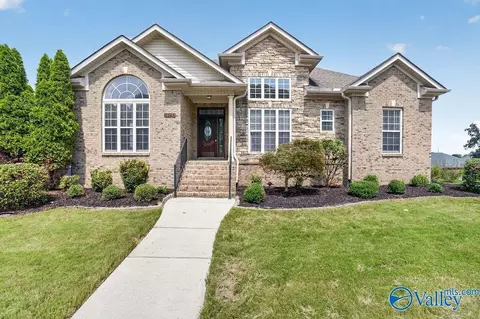 2824 Slate Dr, Huntsville, AL 35803