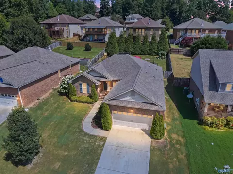 6809 Wintercrest Way, Owens Cross Roads, AL 35763