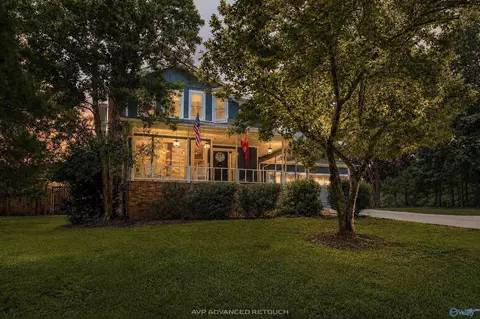 2151 Bluff St, Hartselle, AL 35640