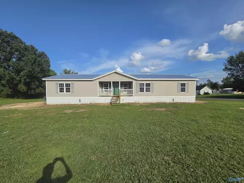 35 Dogwood Ln, Sylvania, AL 35988