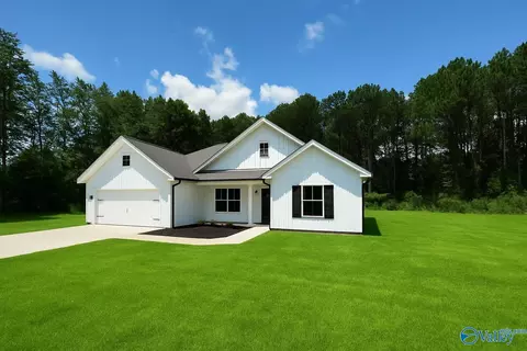 335 Maple Cir, Arab, AL 35016