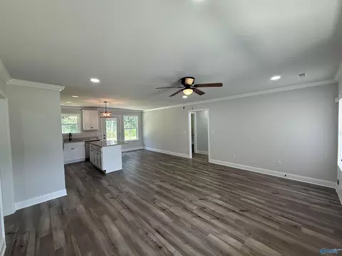 Living - 335 Maple Cir, Arab, AL 35016 photo 1 of 6