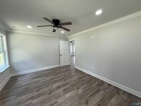 Bedroom - 335 Maple Cir, Arab, AL 35016 photo 3 of 10