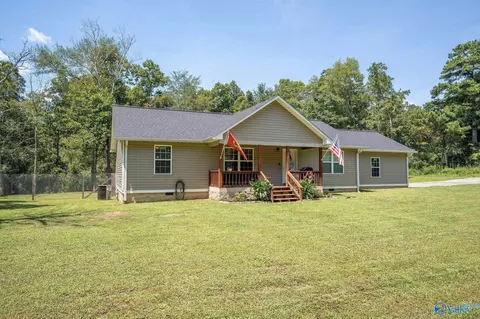 178 Shankles Cir, Rainsville, AL 35986