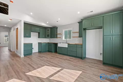 Kitchen - 451 Section Ferry Rd, Section, AL 35771 photo 1 of 1