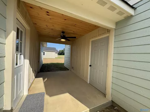 Exterior - 451 Section Ferry Rd, Section, AL 35771 photo 10 of 10