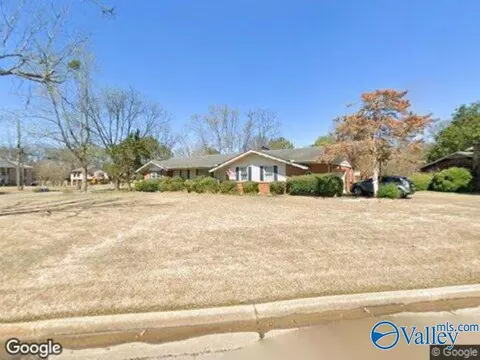 1205 Golden Rd, Huntsville, AL 35802