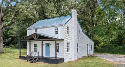 2054 Old Huntsville Hwy, Arab, AL 35016