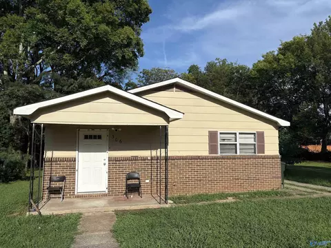 306 NW 12th Ave, Decatur, AL 35601