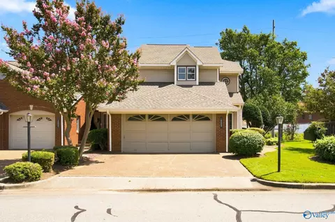 10009 Meredith Ln #10009, Huntsville, AL 35803