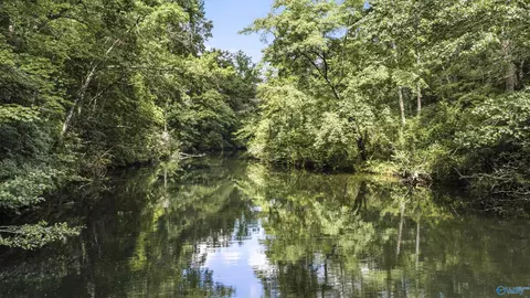 14 5 Road 948, Mentone, AL 35984