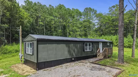 82 Highway 117, Mentone, AL 35984