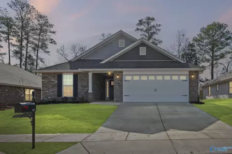 310 Poppy Trl, Meridianville, AL 35759