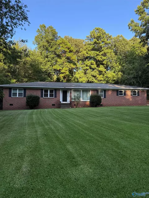 325 4th Ave, Glencoe, AL 35905