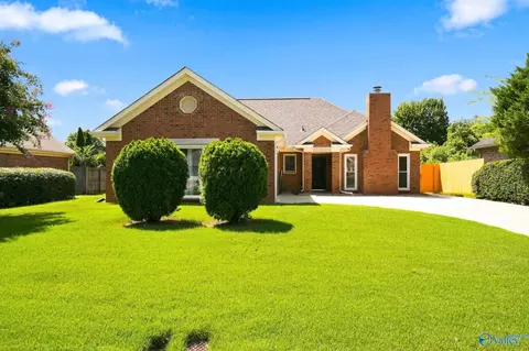 2518 Hamilton Dr, Huntsville, AL 35803