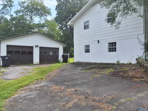 501 35th St NE, Fort Payne, AL 35967