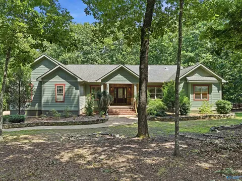 13575 Monte Vedra Rd, Huntsville, AL 35803
