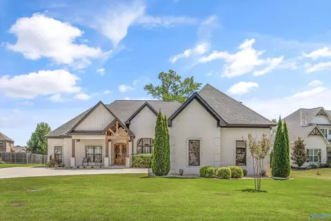 17120 Stella St, Athens, AL 35613