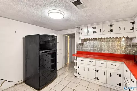 Kitchen - 710 County Road 317, Trinity, AL 35673 photo 2 of 3