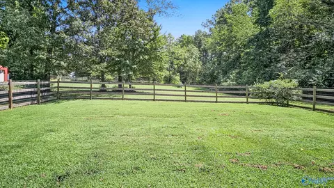Exterior - 15344 Wright Rd, Athens, AL 35611 photo 3 of 8