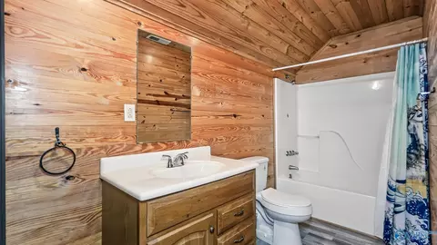Bath - 15344 Wright Rd, Athens, AL 35611 photo 6 of 6