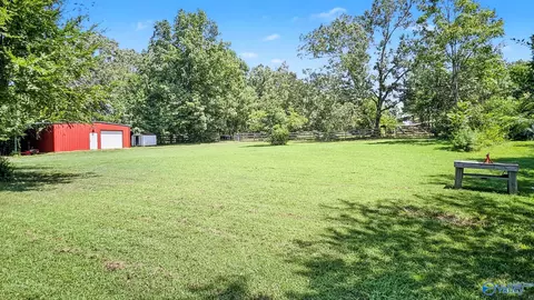 Exterior - 15344 Wright Rd, Athens, AL 35611 photo 2 of 8