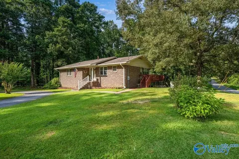 3878 Lake Hill Dr, Southside, AL 35907