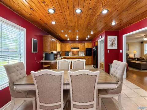 Dining - 78 County Road 378, Trinity, AL 35673 photo 3 of 3