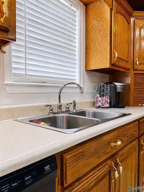 Kitchen - 78 County Road 378, Trinity, AL 35673 photo 4 of 4