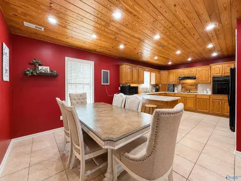 Dining - 78 County Road 378, Trinity, AL 35673 photo 1 of 3