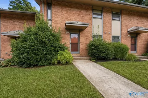 2229 Colony Rd #D-5, Huntsville, AL 35802