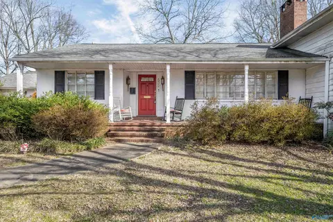 532 Reynolds St, Gadsden, AL 35901