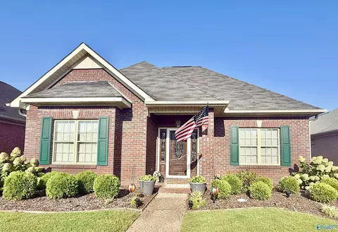3707 Orange Ct, Decatur, AL 35603