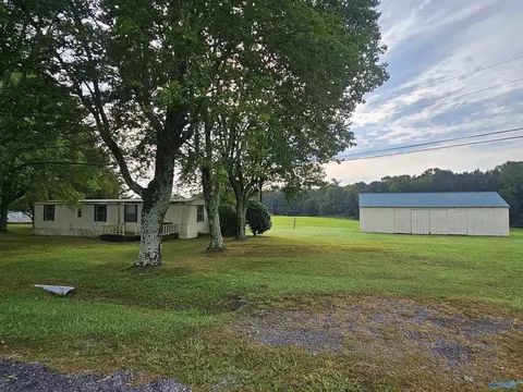 Exterior - 935 Apollo Rd, Arab, AL 35016 photo 12 of 12