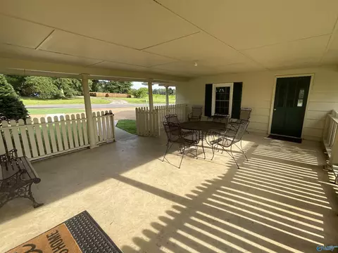 Exterior - 935 Apollo Rd, Arab, AL 35016 photo 3 of 12