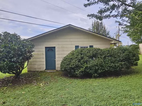 Exterior - 935 Apollo Rd, Arab, AL 35016 photo 9 of 12