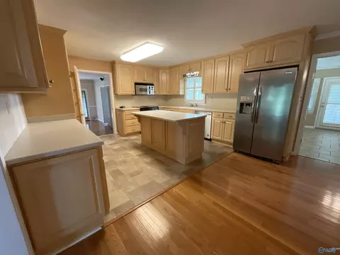 Kitchen - 935 Apollo Rd, Arab, AL 35016 photo 1 of 2