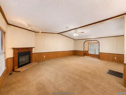 Living - 10895 Griffith Rd, Tanner, AL 35671 photo 2 of 2